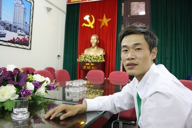 Gặp tài xế taxi thức trắng đêm đợi trả lại gần 200 triệu đồng cho khách 