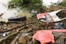 Hình ảnh ghi tại hiện trường vụ xe khách lao sông làm 34 người chết