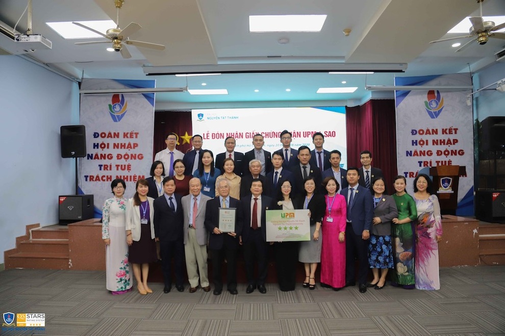 3 lý do nên học ngành Quan hệ Quốc tế tại ĐH Nguyễn Tất Thành - 1 3 lý do nên học ngành Quan hệ Quốc tế tại ĐH Nguyễn Tất Thành - 1