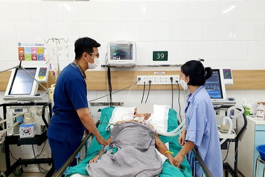 Liên tiếp các ca nguy kịch vì tự dùng thảo dược chữa bệnh