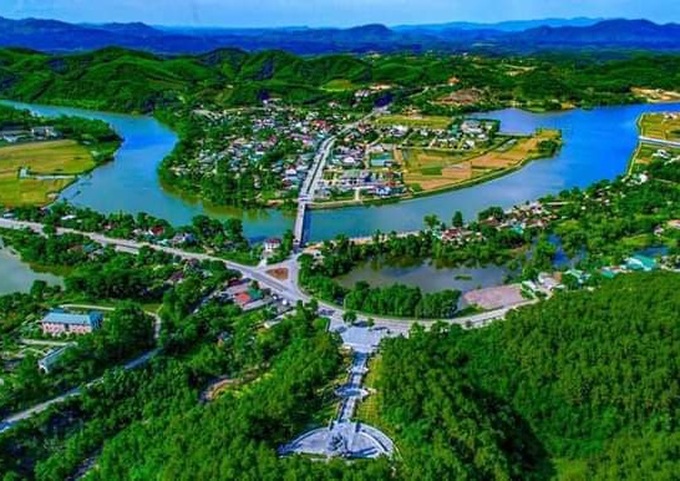 Huyện miền núi Vũ Quang (Hà Tĩnh) đạt chuẩn nông thôn mới từ địa bàn vùng núi khó khăn - Ảnh 1. Huyện miền núi Vũ Quang (Hà Tĩnh) đạt chuẩn nông thôn mới từ địa bàn vùng núi khó khăn - Ảnh 1.