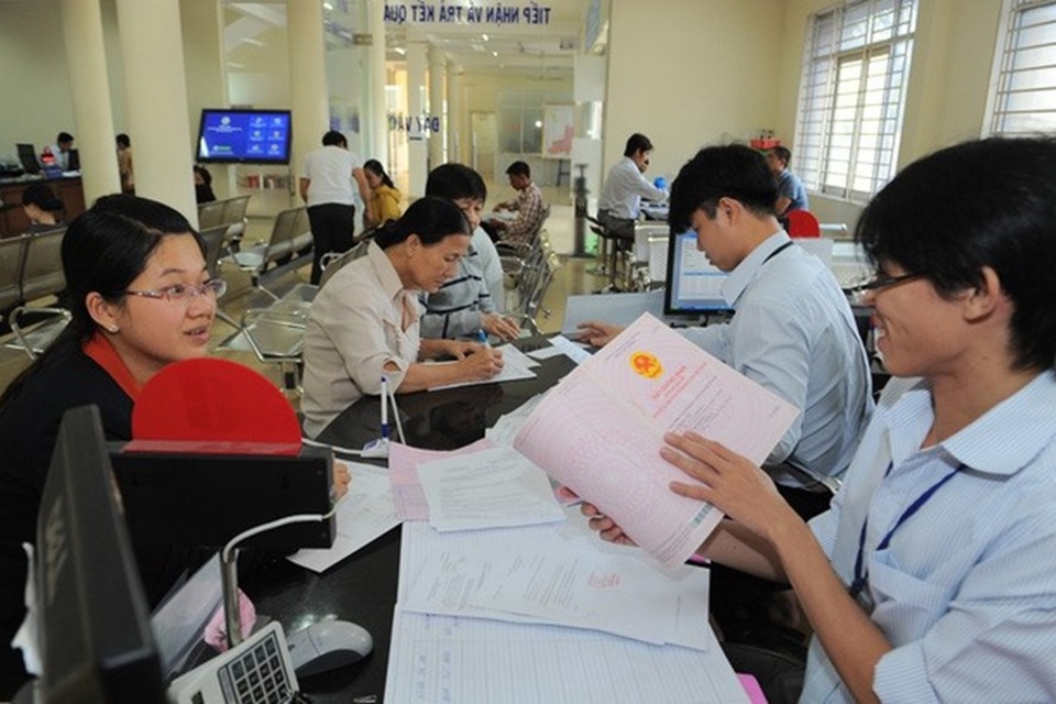 Phổ biến tình trạng khai hai giá khi mua bán bất động sản để né thuế - 1 Phổ biến tình trạng khai hai giá khi mua bán bất động sản để né thuế - 1