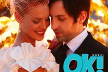 Katherine Heigl “khoe” ảnh cưới