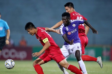 SC April 25 - CLB Hà Nội: Tìm niềm vui trên đất khách