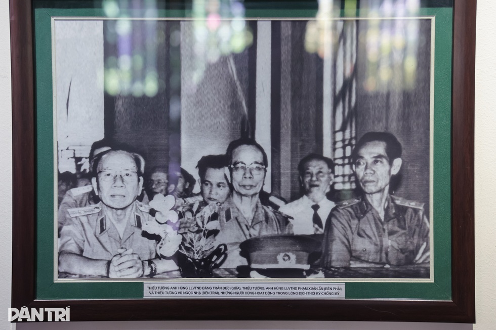 Chuyện về 2 bà vợ của tướng tình báo bí ẩn nhất Việt Nam - Ba Quốc - 6