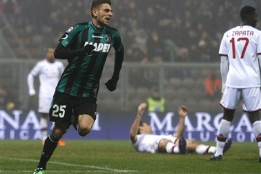 Sao trẻ 19 tuổi “nã” 4 bàn thắng vào lưới AC Milan