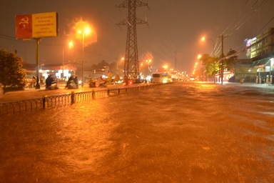 TPHCM: Muốn hết ngập trước hết phải ngăn thủy triều