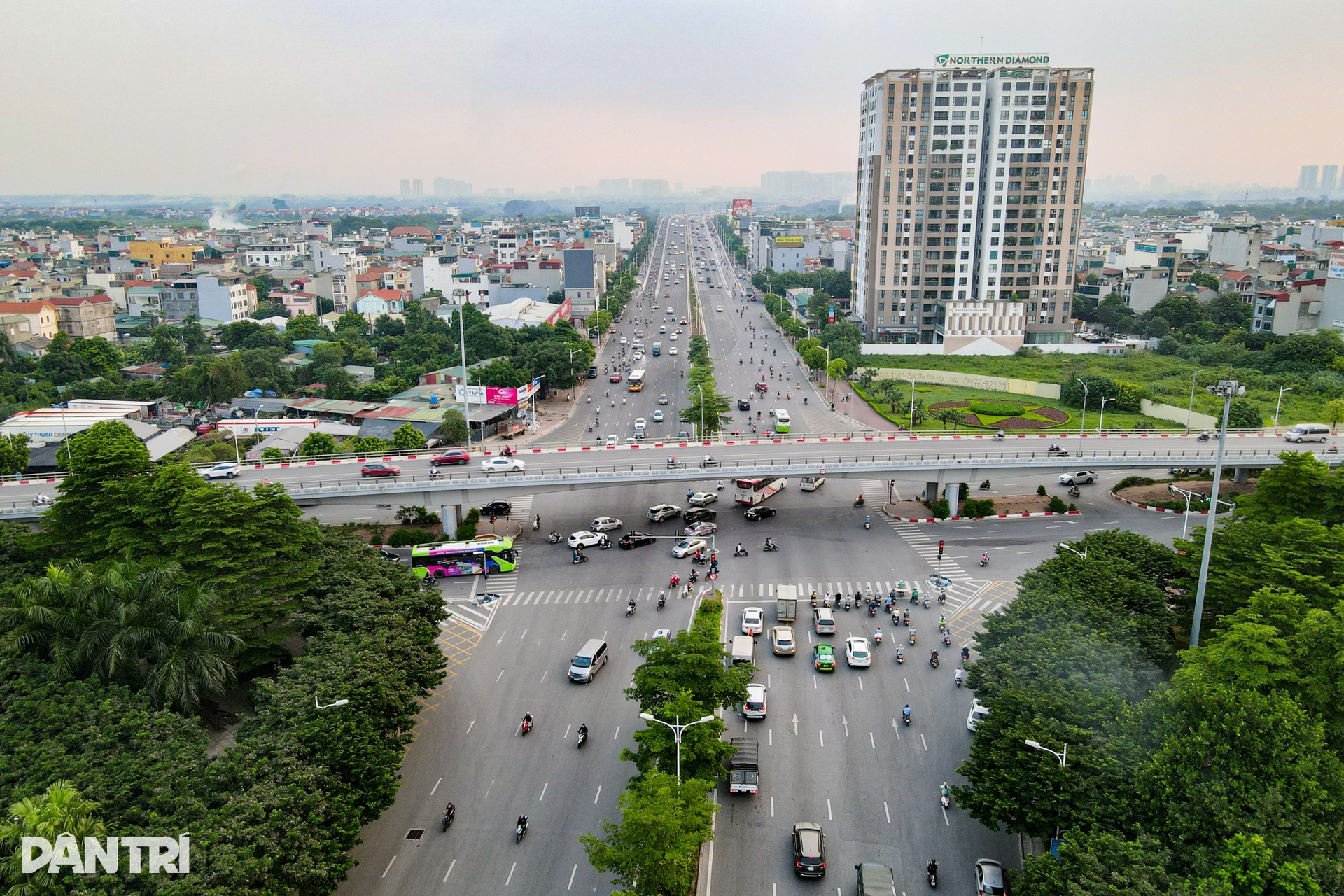 Hiện trạng nút giao dự kiến xây dựng hầm chui thứ 6 tại Hà Nội - 7