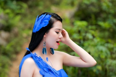 MV đẹp mộng mơ của Phạm Thùy Dung