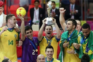Nhà vô địch futsal thế giới Brazil đến TPHCM đá giao hữu