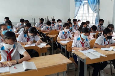 Học sinh Cà Mau tựu trường ngày 22/8, tạm thời chưa thu học phí