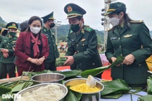 Tết sớm đến với đồng bào dân tộc thiểu số bên dãy Trường Sơn