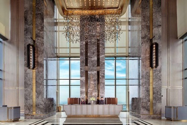 Xem pháo hoa mừng Quốc khánh từ khách sạn cao nhất Đông Nam Á