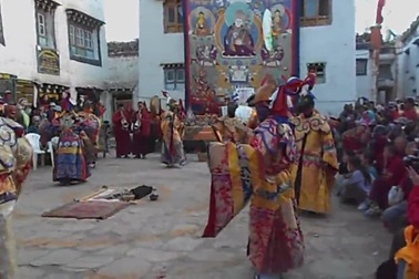 Lễ hội truyền thống Trek Tiji của người Mustang