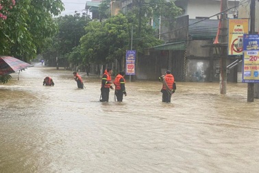 Mưa lớn gây ngập ở TP Hà Giang