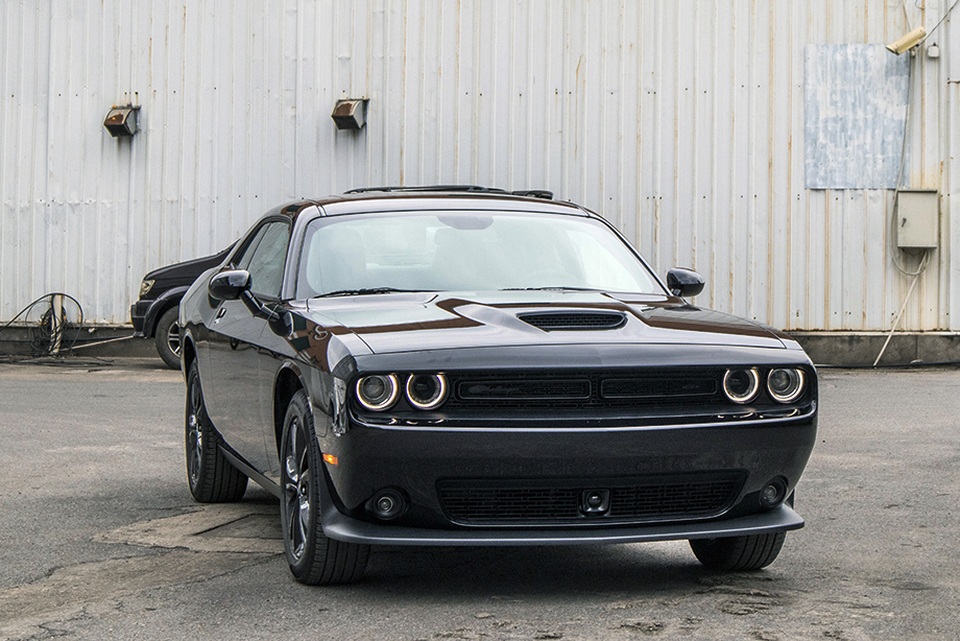 Khám phá xe cơ bắp Dodge Challenger GT bản 2021 đầu tiên về Việt Nam - 13 Khám phá xe cơ bắp Dodge Challenger GT bản 2021 đầu tiên về Việt Nam - 13