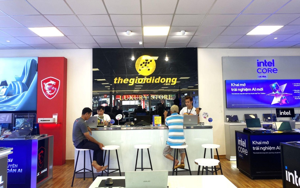 Thế Giới Di Động lần đầu tiên giới thiệu chính sách mua trả chậm - 2 Thế Giới Di Động lần đầu tiên giới thiệu chính sách mua trả chậm - 2