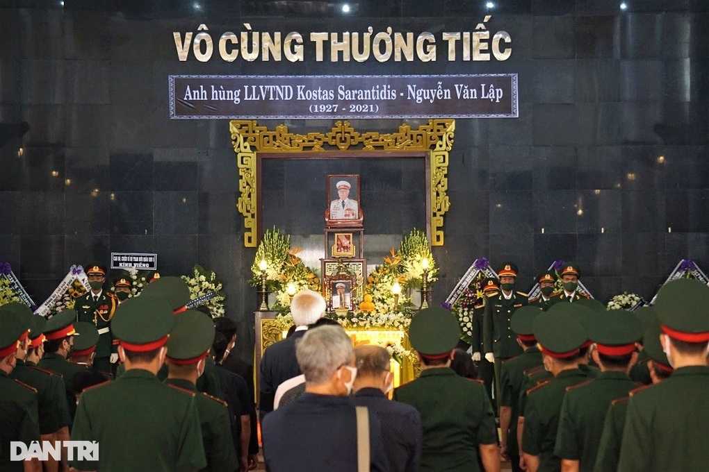 Anh hùng Kostas Nguyễn Văn Lập an nghỉ tại Đà Nẵng - 2 Anh hùng Kostas Nguyễn Văn Lập an nghỉ tại Đà Nẵng - 2