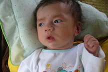 Bé Nhân Đức được chuyển lên TPHCM điều trị