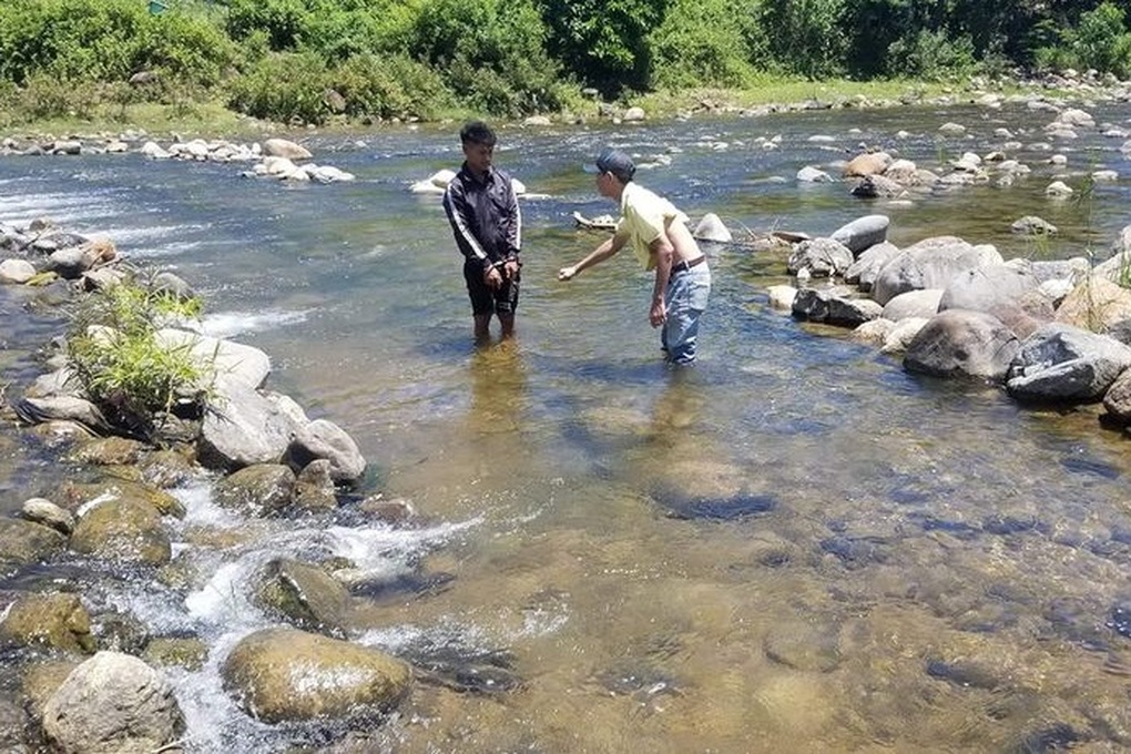 Nỗi ám ảnh về thứ bùa ngải đồ độc khiến những mạng người bị bức tử - 1