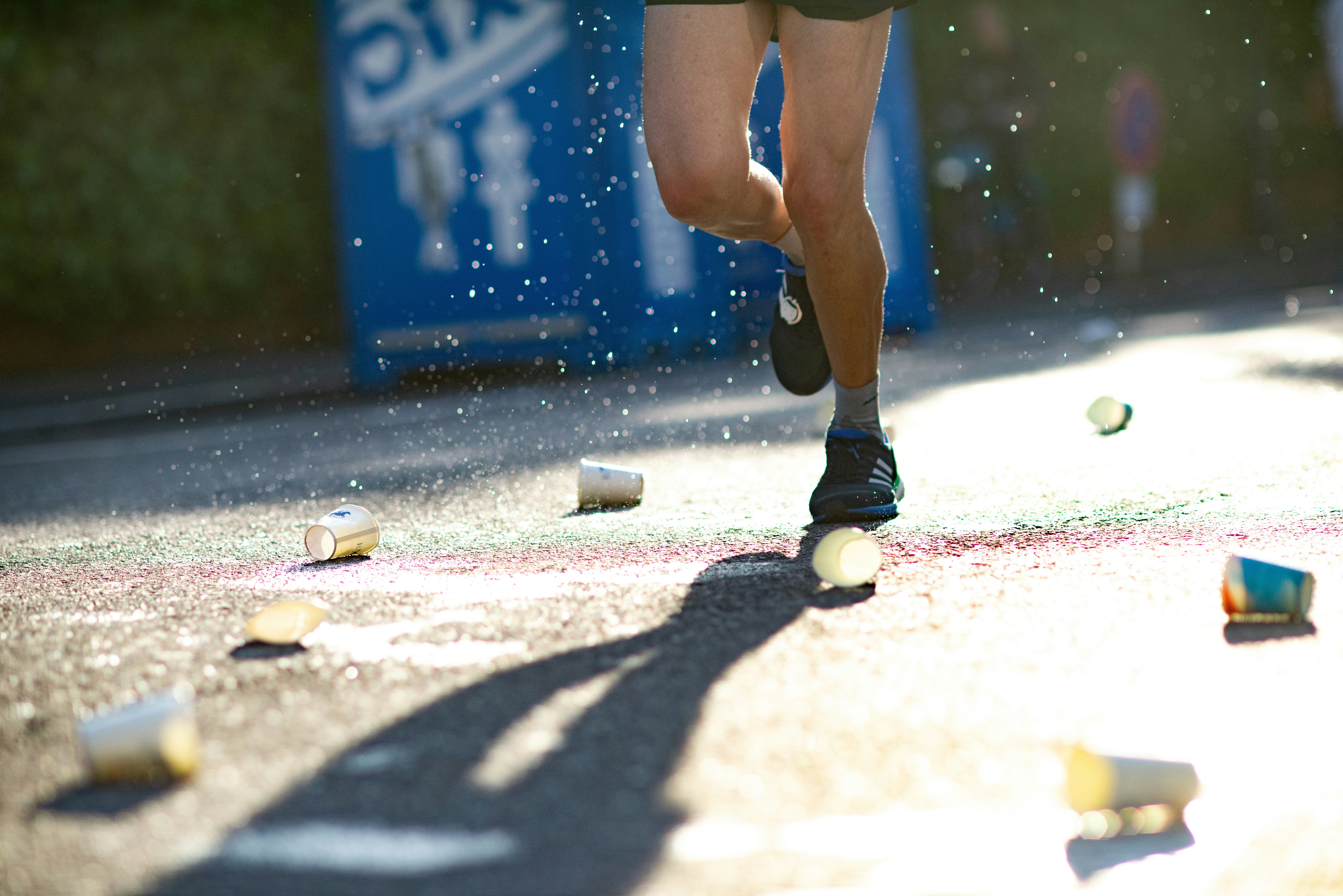 Yếu tố nguy hiểm có thể gây chết người trên đường chạy marathon - 2