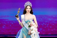 Nguyễn Trần Hà Linh đăng quang Hoa hậu Văn hóa Việt Nam 2026