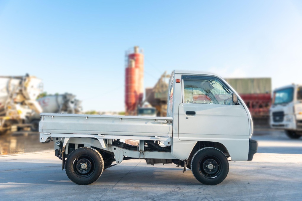 Suzuki Carry: Kẻ vận chuyển tài ba của doanh nghiệp - 2 Suzuki Carry: Kẻ vận chuyển tài ba của doanh nghiệp - 2