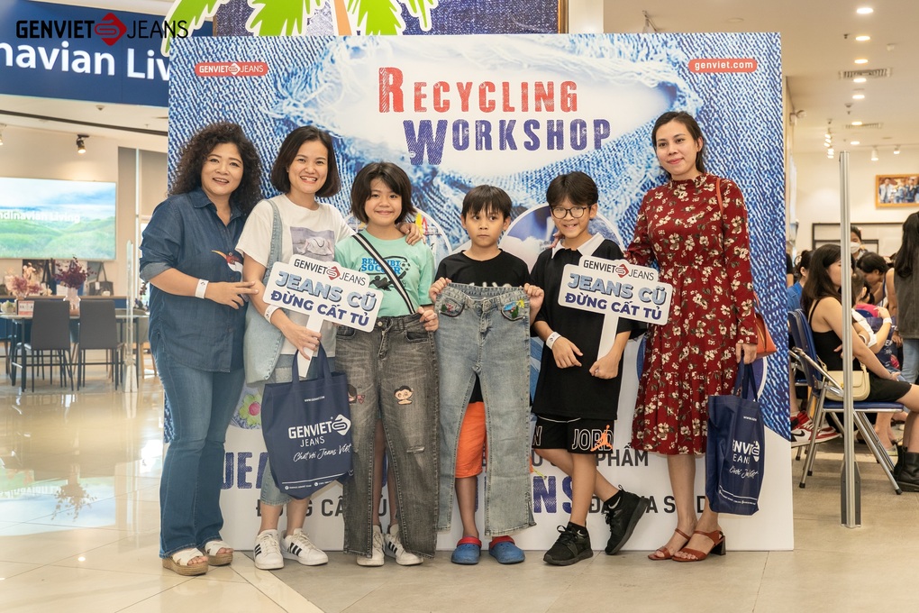 Hô biến đồ jeans cũ thành mới và độc: Câu chuyện ấn tượng của Genviet Jeans - 5 Hô biến đồ jeans cũ thành mới và độc: Câu chuyện ấn tượng của Genviet Jeans - 5