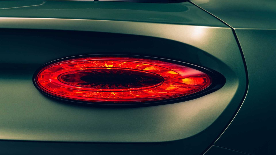 Bentley chính thức nâng cấp Bentayga cho phiên bản 2021 - 10 Bentley chính thức nâng cấp Bentayga cho phiên bản 2021 - 10