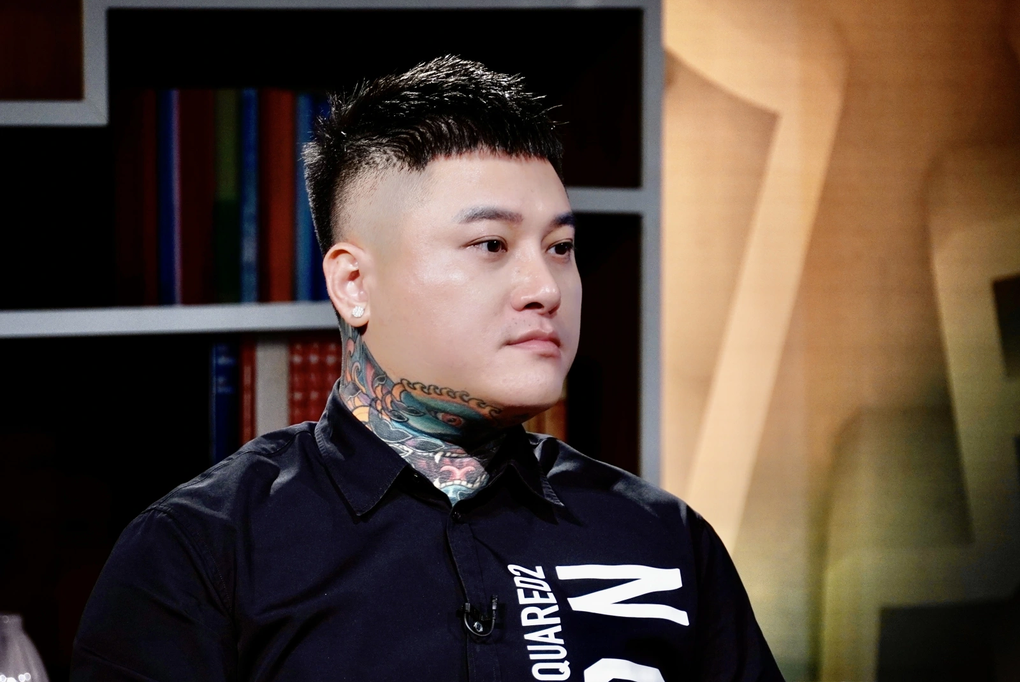 Góc khuất sau cuộc ly hôn kỳ lạ của ca sĩ Vũ Duy Khánh và DJ Tiên Moon - 1 Góc khuất sau cuộc ly hôn kỳ lạ của ca sĩ Vũ Duy Khánh và DJ Tiên Moon - 1