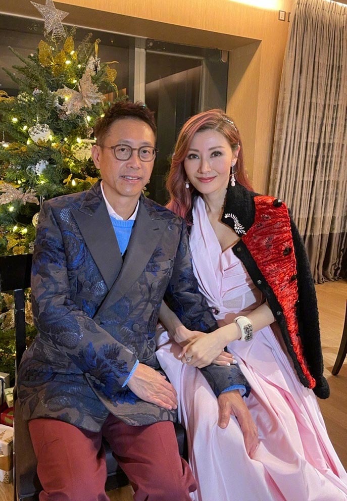 Khi chân dài showbiz phớt lờ dư luận, chấp nhận nương tựa đại gia - 6 Khi chân dài showbiz phớt lờ dư luận, chấp nhận nương tựa đại gia - 6