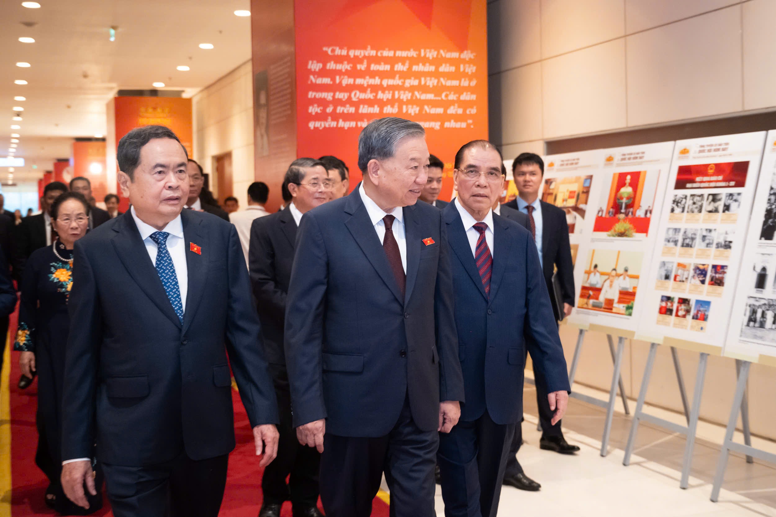 Quốc hội phải dám mở đường, sửa đường và quyết định việc chưa có tiền lệ - 3 Quốc hội phải dám mở đường, sửa đường và quyết định việc chưa có tiền lệ - 3