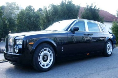 Bộ Tài chính đề nghị cấm nhập khẩu ô tô bọc thép 