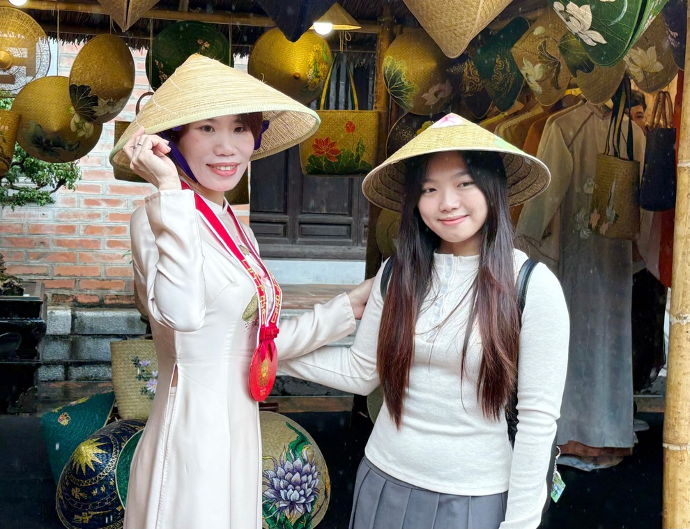 Nghệ nhân mang hơi thở Tây Nguyên đến Festival Thăng Long - Hà Nội 2025 - 3