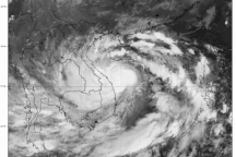 Sức mạnh khủng khiếp của siêu bão Noru khi nhìn từ vệ tinh