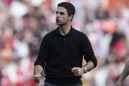 HLV Arteta khen ngợi cầu thủ Arsenal sau trận thắng Man Utd