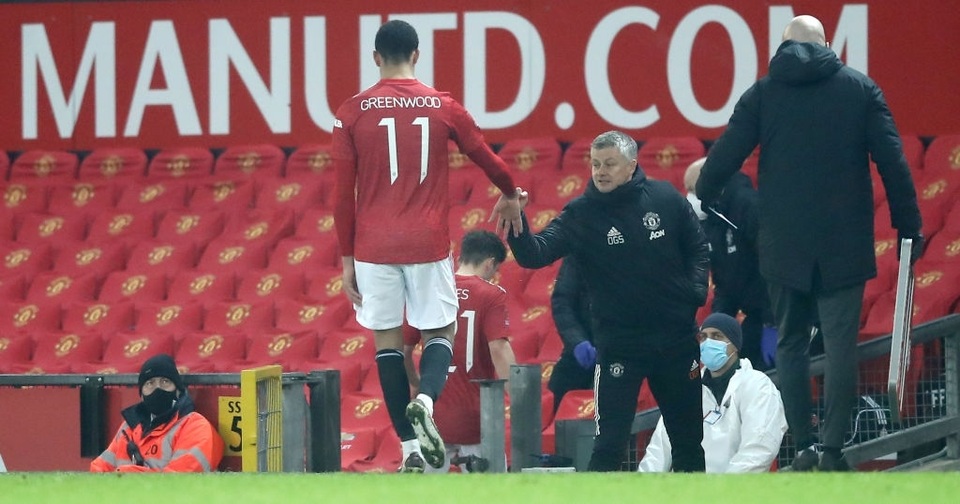 McTominay giúp Man Utd thắng trận trong lần đầu đeo băng đội trưởng - 12 McTominay giúp Man Utd thắng trận trong lần đầu đeo băng đội trưởng - 12