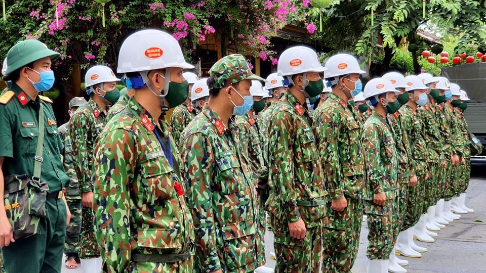 Binh chủng hóa học phun hóa chất khử trùng toàn bộ Hội An - 4 Binh chủng hóa học phun hóa chất khử trùng toàn bộ Hội An - 4