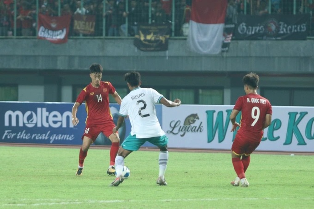 U20 Việt Nam thận trọng trước Indonesia ở vòng loại U20 châu Á 2023 - 2 U20 Việt Nam thận trọng trước Indonesia ở vòng loại U20 châu Á 2023 - 2