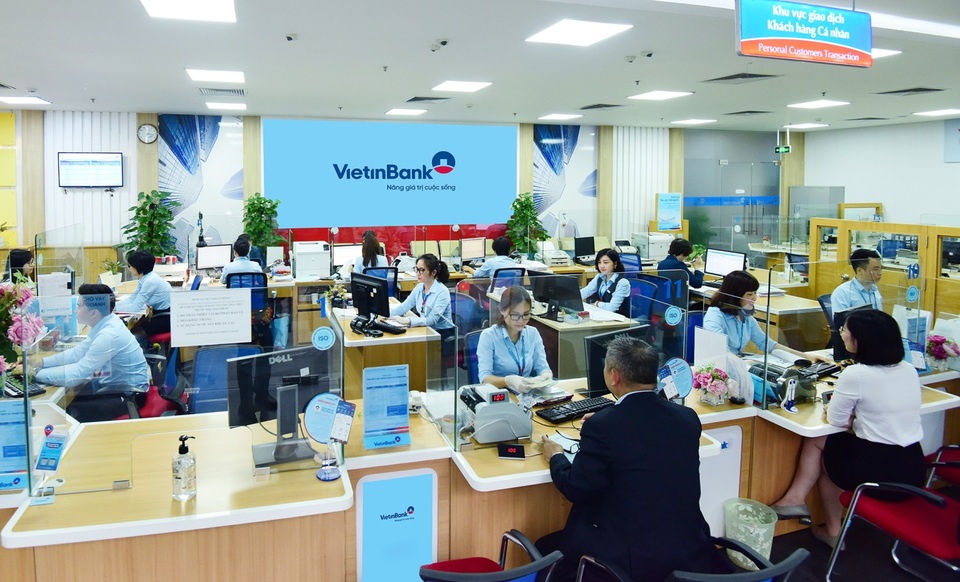 VietinBank 5 lần nhận giải thưởng “Ngân hàng Bán lẻ tốt nhất Việt Nam” - 1 VietinBank 5 lần nhận giải thưởng “Ngân hàng Bán lẻ tốt nhất Việt Nam” - 1
