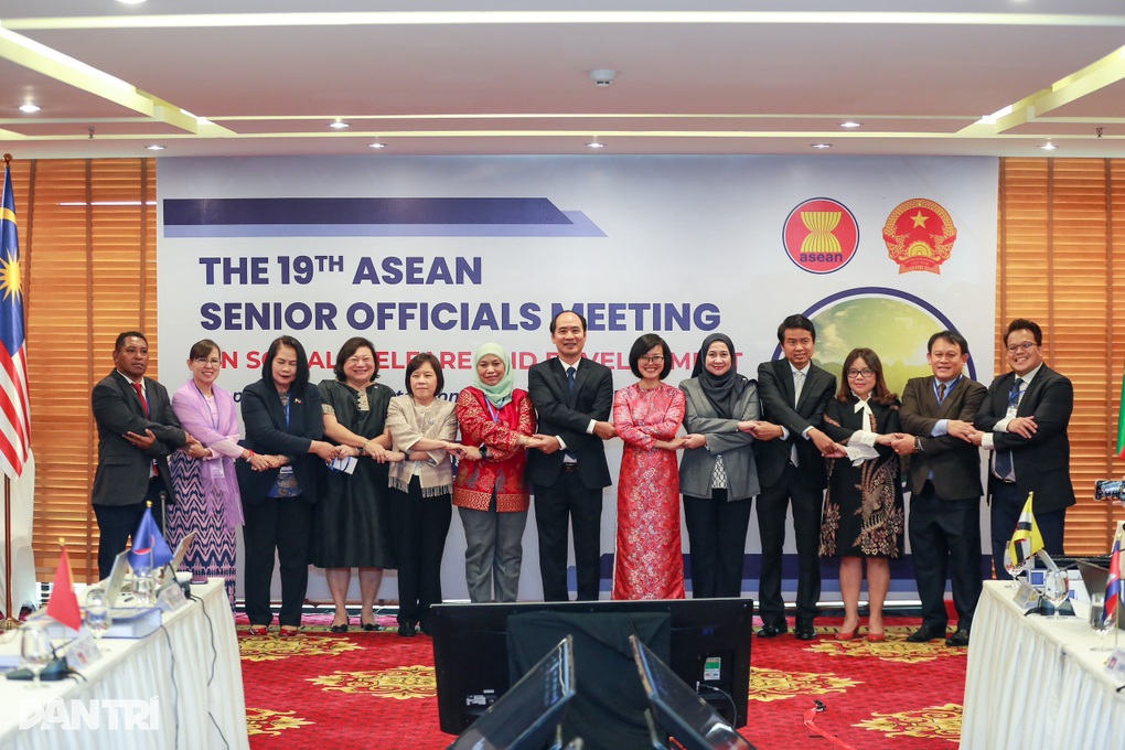 Khai mạc hội nghị quan chức cao cấp ASEAN về phúc lợi xã hội và phát triển - 3 Khai mạc hội nghị quan chức cao cấp ASEAN về phúc lợi xã hội và phát triển - 3