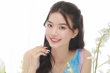 Á khôi ĐH Ngoại thương: "Đừng để áp lực đồng trang lứa cướp mất sự tự tin"