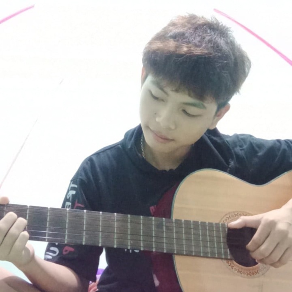 Học sinh Hà Tĩnh chế bài hát cổ động chống dịch Covid-19 - 2 Học sinh Hà Tĩnh chế bài hát cổ động chống dịch Covid-19 - 2