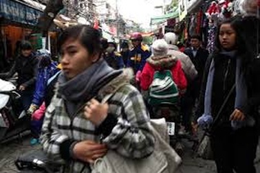 Hà Nội còn mưa, rét