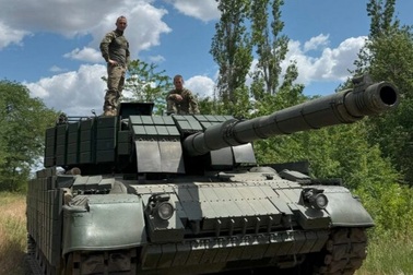 Ukraine biến xe tăng phương Tây 60 tuổi thành "sát thủ bắn tỉa"