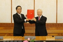 Ông Trần Tuấn Anh làm Trưởng Ban Kinh tế Trung ương