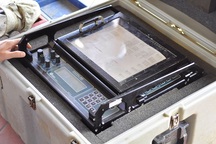 Máy siêu âm khảo sát phần cầu Ghềnh sập dưới đáy sông