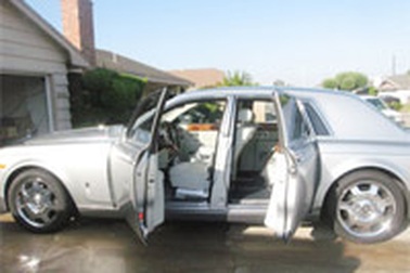 Siêu xe 1 triệu USD cập cảng TPHCM