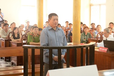 Nguyên Trung tá Công an Campuchia dùng súng bắn chết người lãnh 25 năm tù