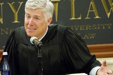 Thượng viện Mỹ phê chuẩn ông Neil Gorsuch làm Thẩm phán Tòa án Tối cao